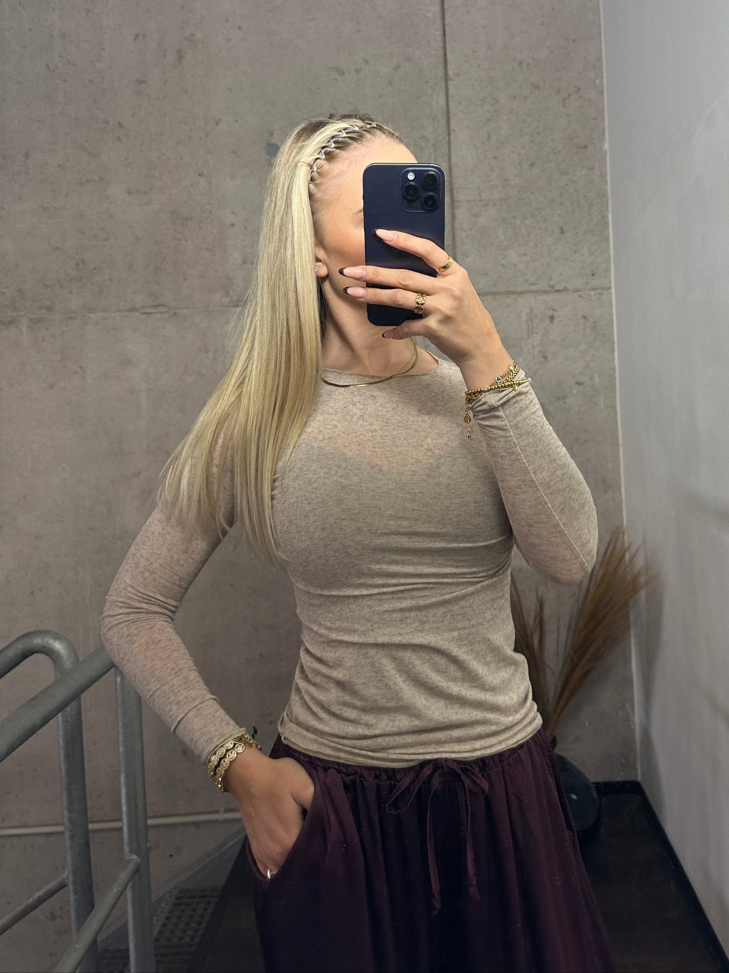 LONGSLEEVE CASHMERE LIGHT VERSCH. FARBEN
