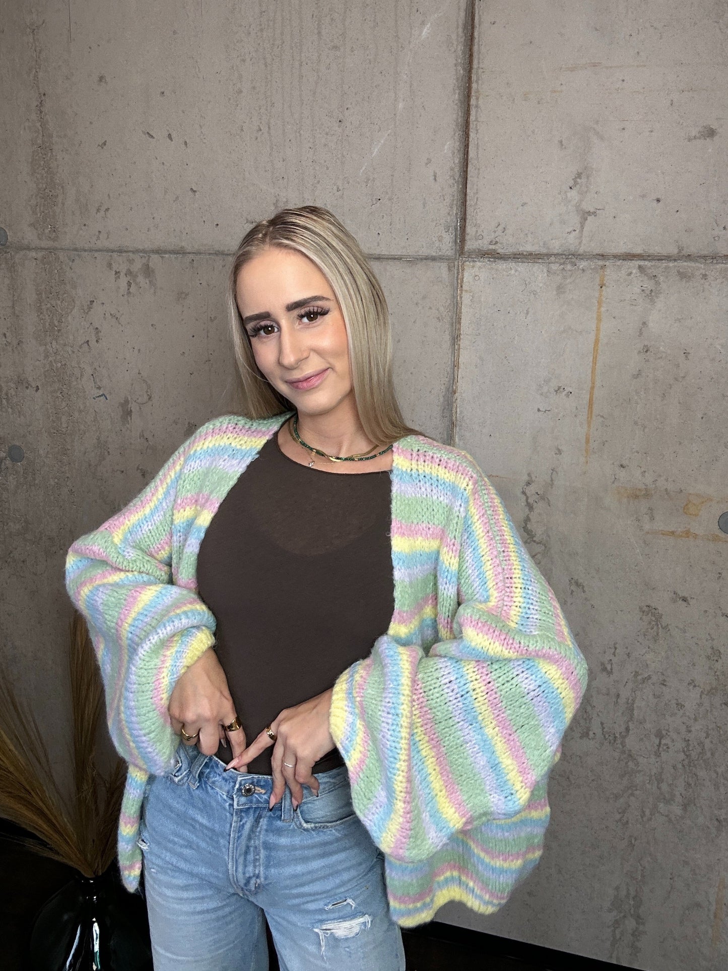 Cardigan "Fiesta Stripes" Pastell Gelb Rosa Blau