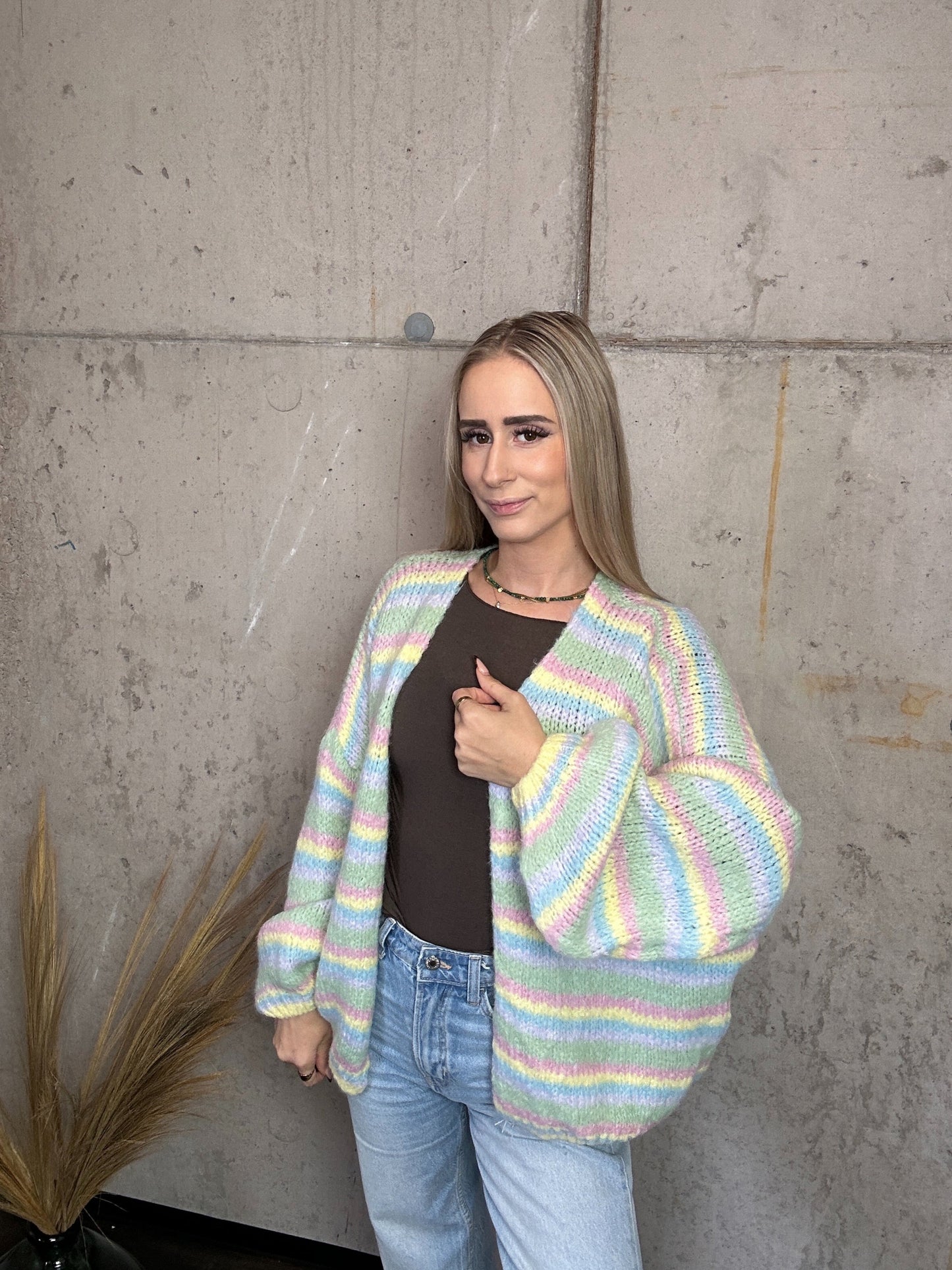 Cardigan "Fiesta Stripes" Pastell Gelb Rosa Blau
