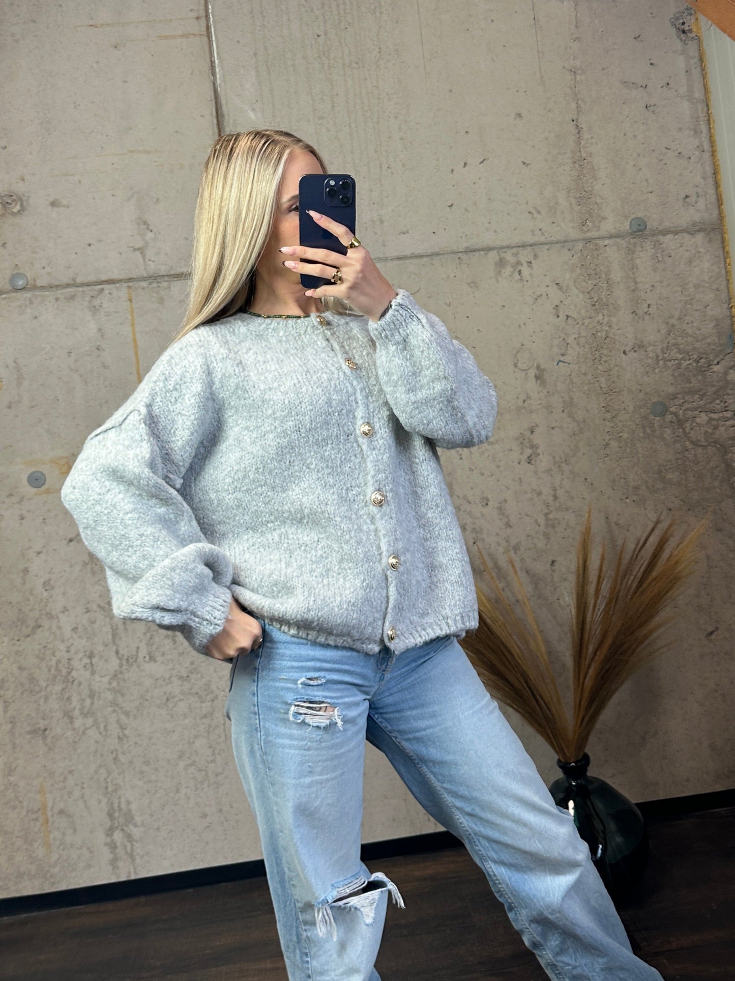 Nala mit Knöpfen Hellgrau