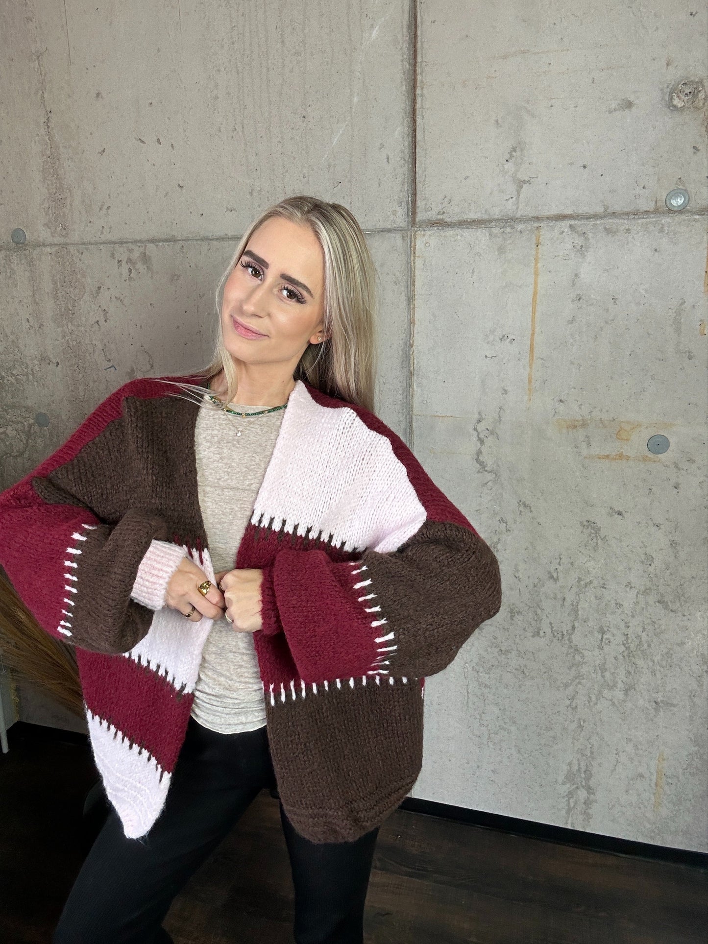 Cardigan „Tricolor“ Rosa/Bordeaux/Braun