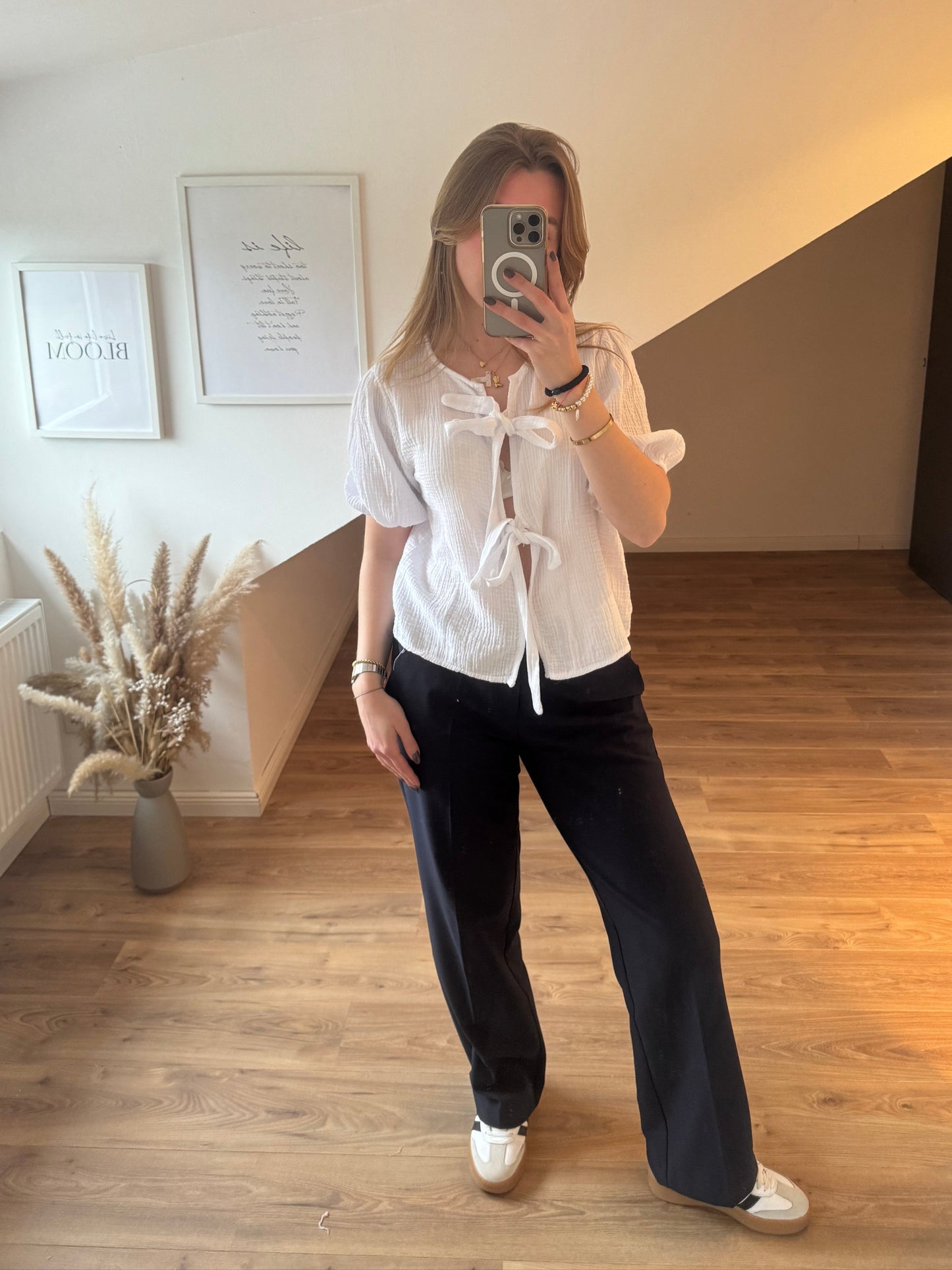 Bluse mit Schleife zum Knoten "Hanni" Beige