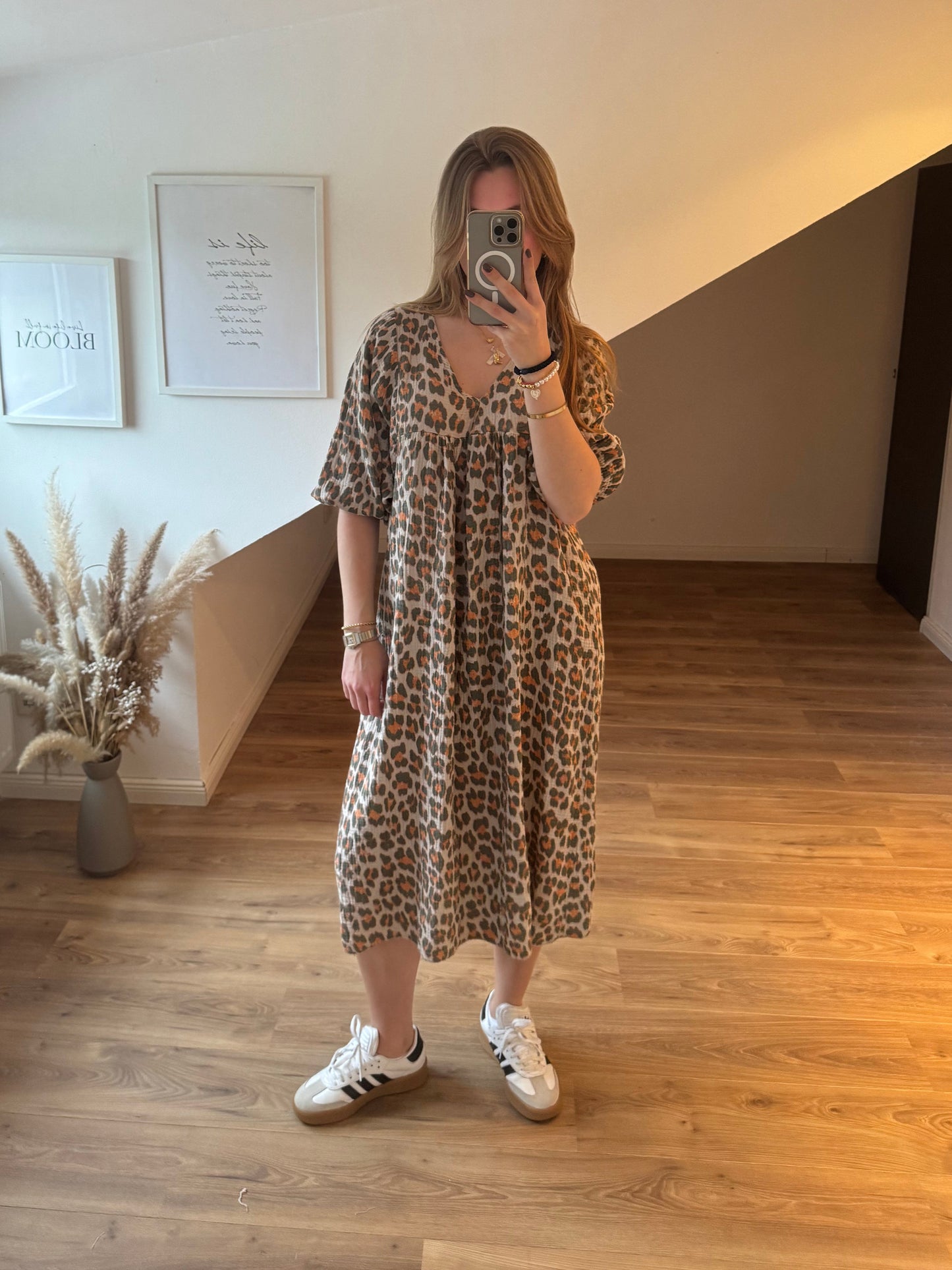Kleid "Vivi" Braun/Weiß