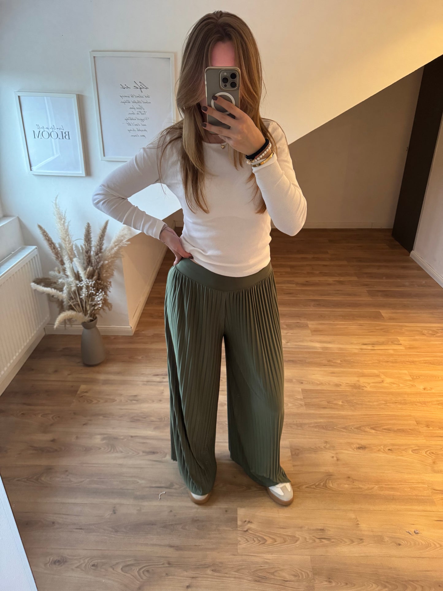 Plissee Hose Beige